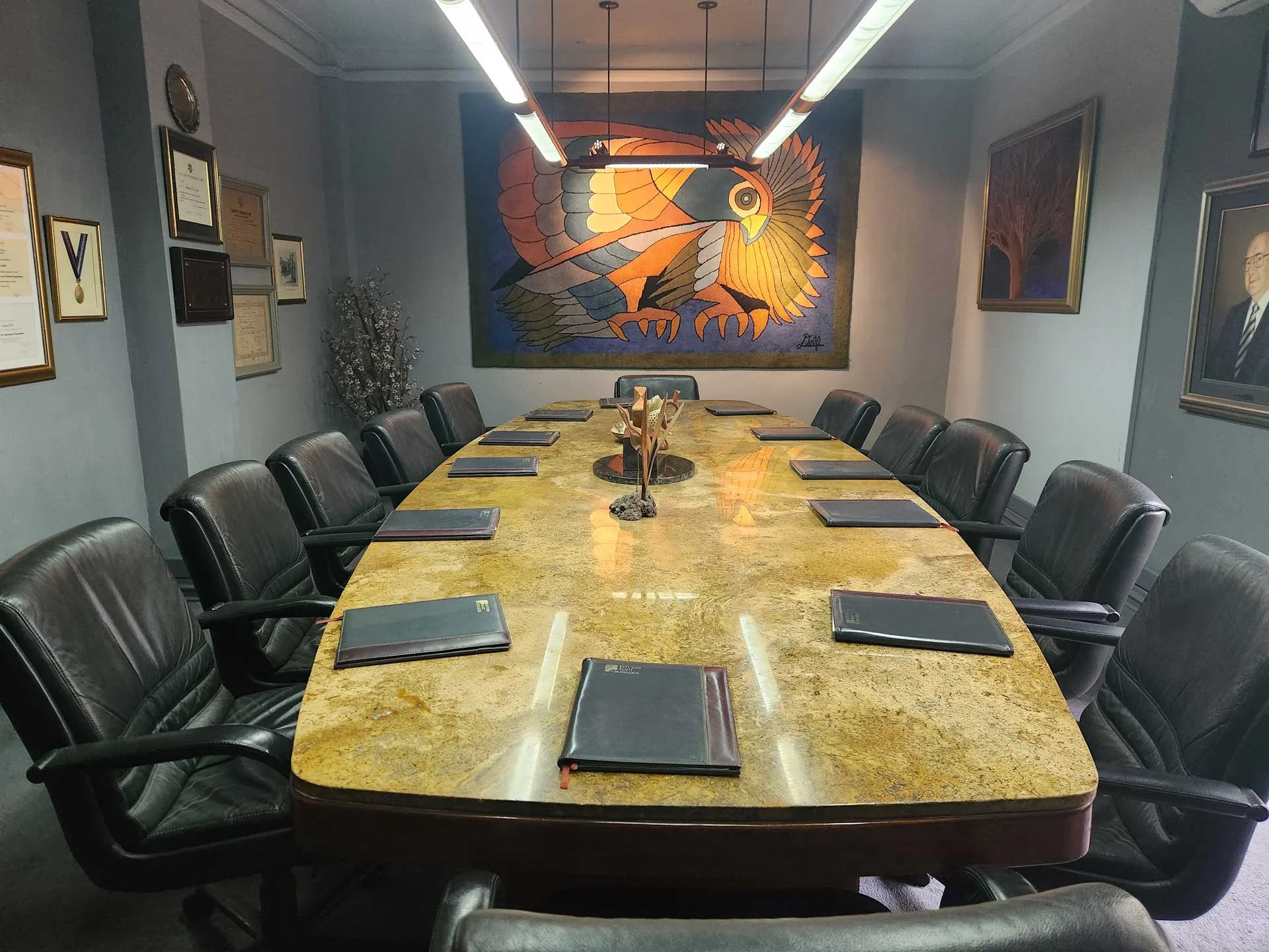 Sala de directorio de Estudio Flint Abogados